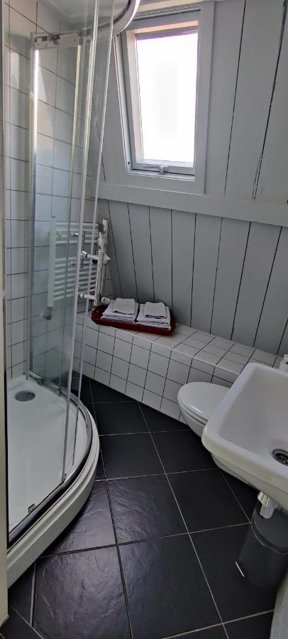 Uit Alle Windstreken Hindeloopen