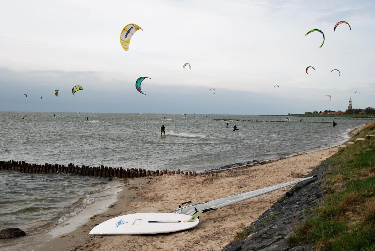 Uit Alle Windstreken * Hindeloopen